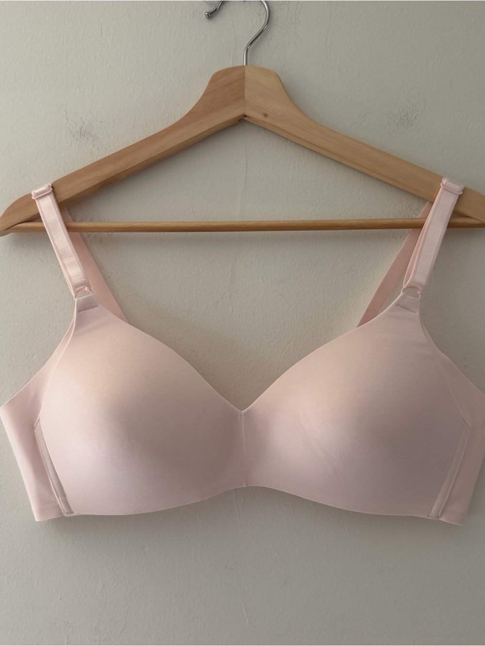 Warners Bra Size 38B Light Pink Wireless Lightly Padded Smooth T-Shirt Bra
